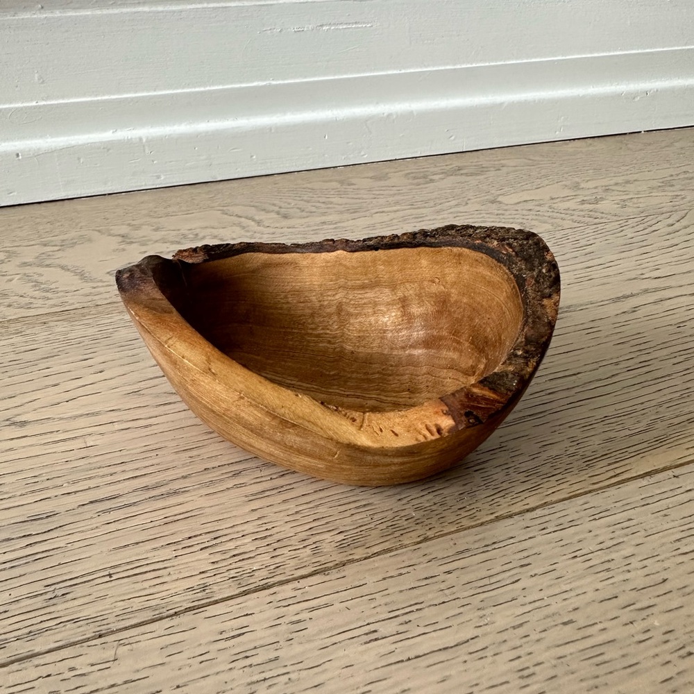 FREE* Rustic Wooden Soap Holder